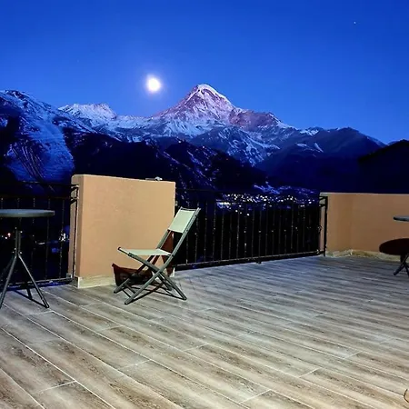 Apartment Nikolo Kazbegi Exterior photo